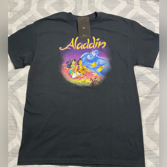 🌸Nwt Disney Aladdin Sz Medium Tee Black - Picture 3 of 10